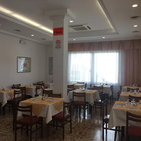 Hotel Rinaldini 2*