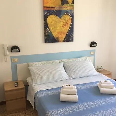 Rinaldini Hotell 2*