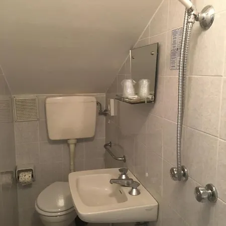Otel Rinaldini 2*